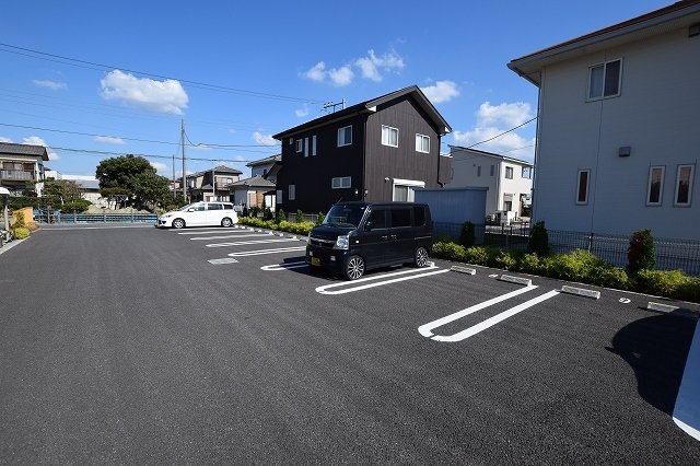駐車場　駐車スペースもあります