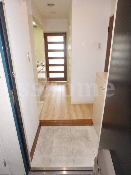 玄関　ゆとりのある玄関です☆