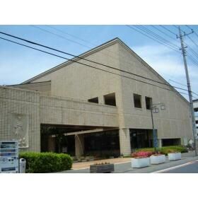 図書館　坂戸市立中央図書館（図書館）まで1036m