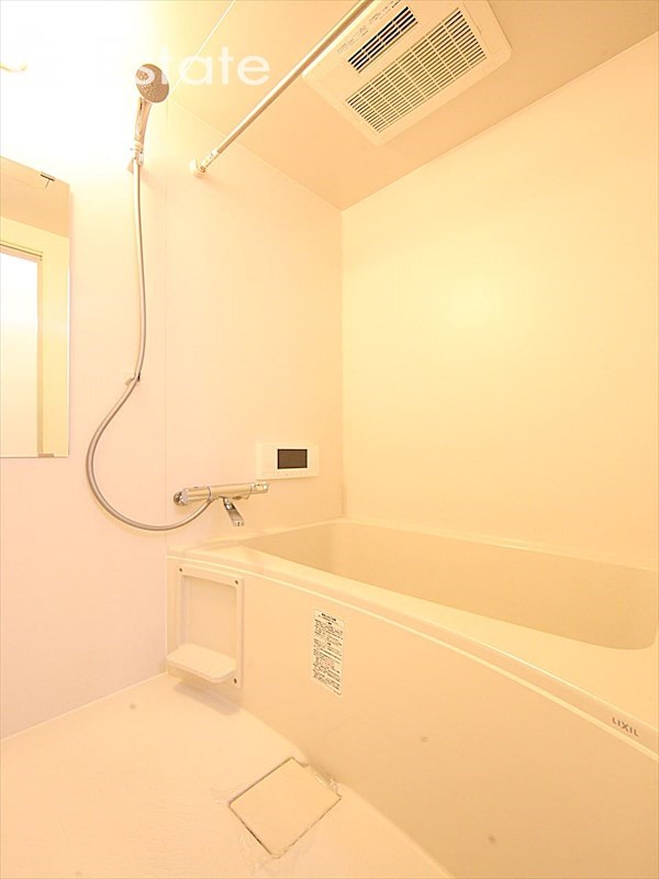 バス・シャワールーム　バスルーム