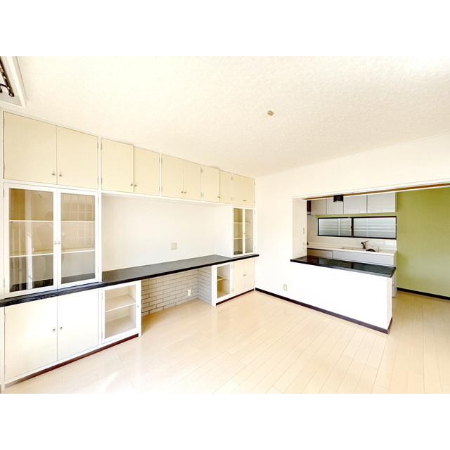 その他　収納充実のリビング