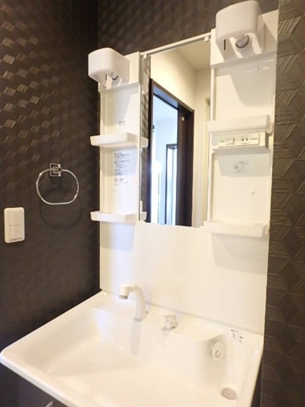 洗面設備　図面と現状に相違がある場合には現状を優先．．．