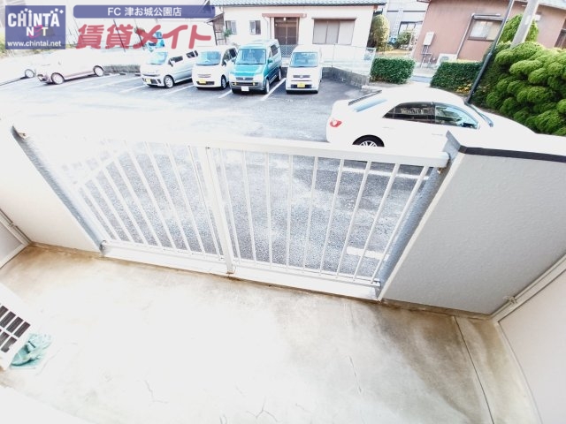 バルコニー　同タイプの画像です