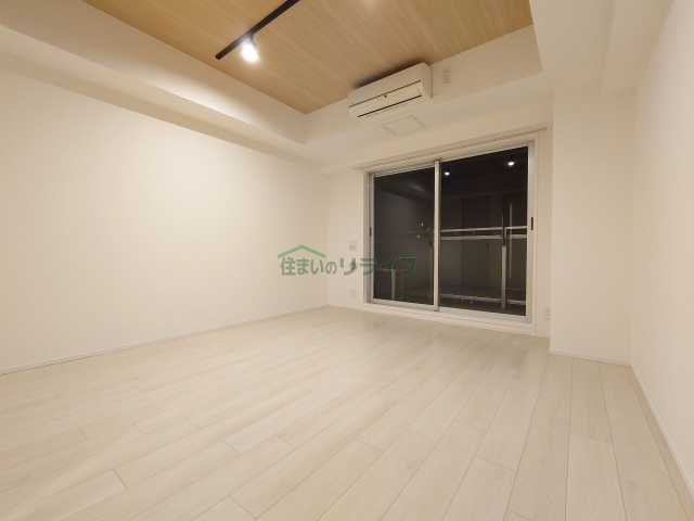 居室・リビング　お電話でお問合せのお客様を対象に初期費用割引中。