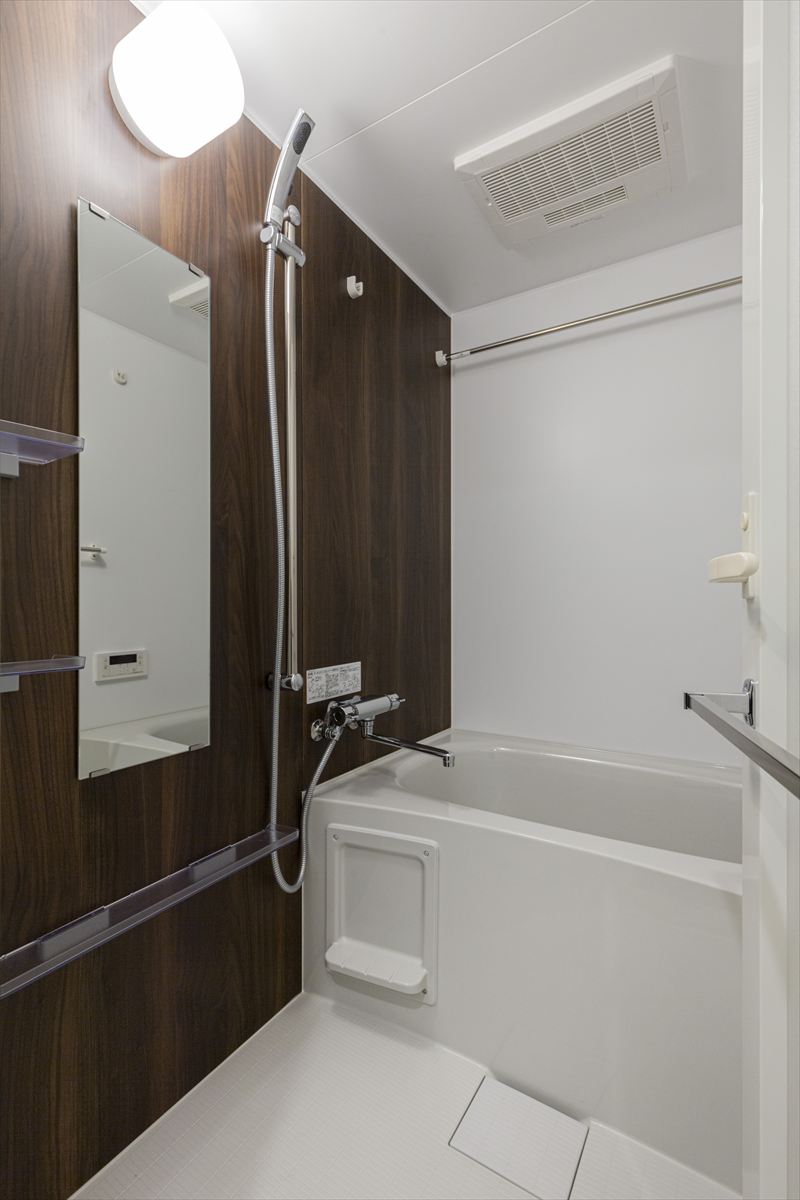 バス・シャワールーム　お風呂です