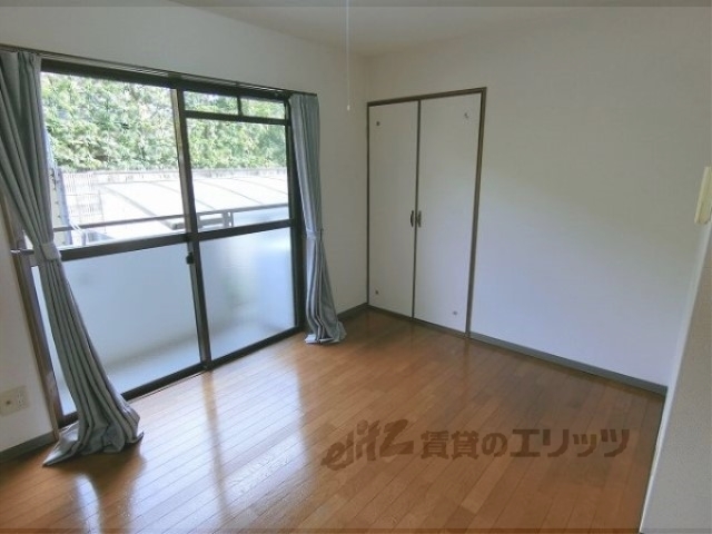 居室・リビング　居室