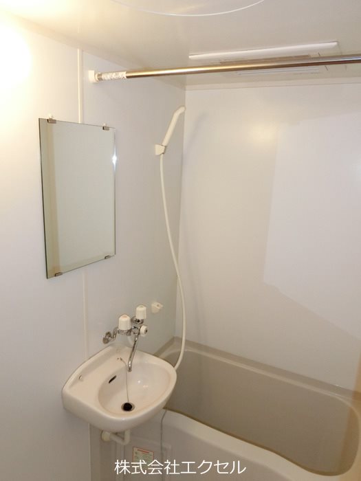 洗面設備　洗面台です。