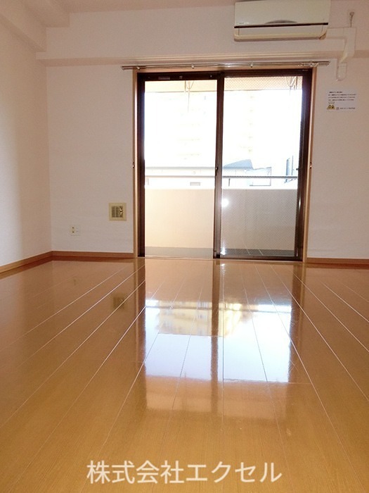 居室・リビング　明るい室内です。