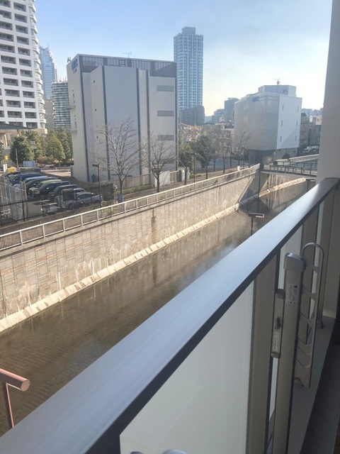 バルコニー　※写真は同タイプ住戸です。
