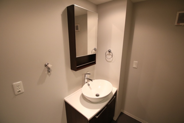 洗面設備　※別室の参考写真の為、現況優先です。