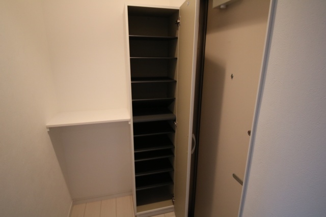 収納　※別室の参考写真の為、現況優先です。