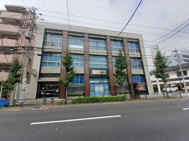 銀行　城北信用金庫綾瀬北支店（銀行）まで142m