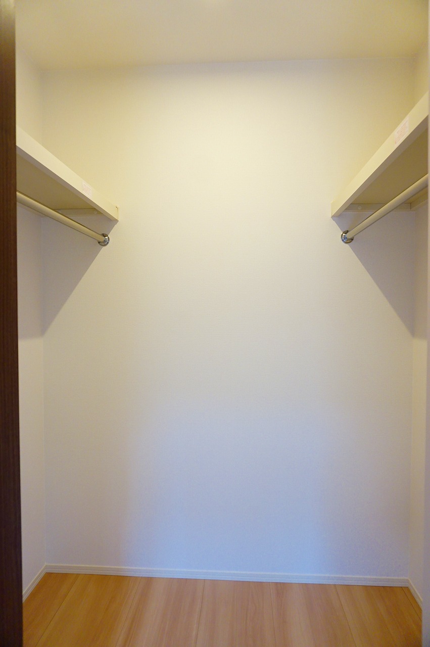 収納　ウォークインクローゼット