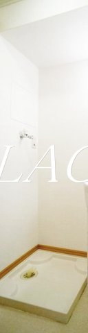 その他設備　室内洗濯機置場です。