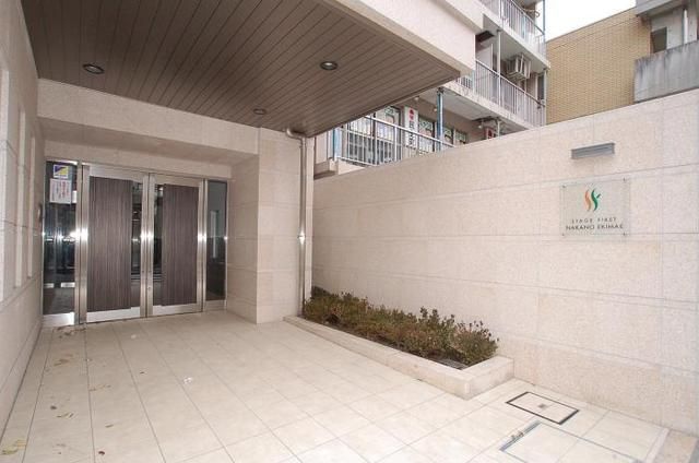 エントランス　★エントランス★