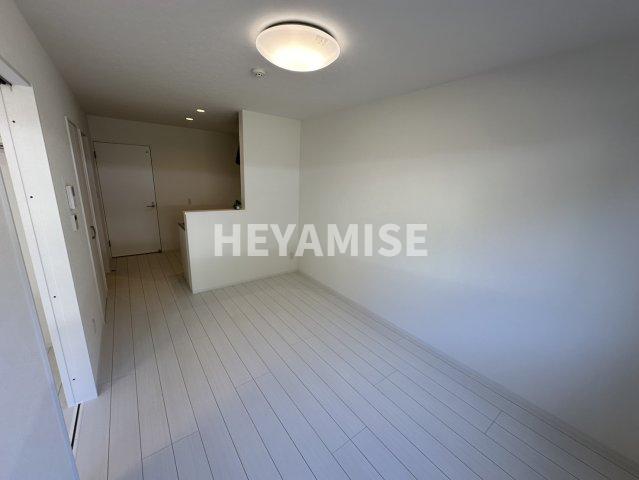 居室・リビング　※室内画像は別号室のもの