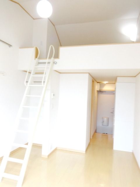 居室・リビング　★★ゆったり過ごせる洋室★★