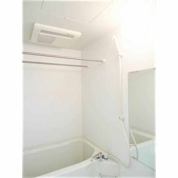 バス・シャワールーム　?