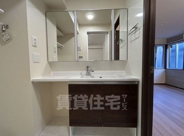 洗面設備　同タイプ