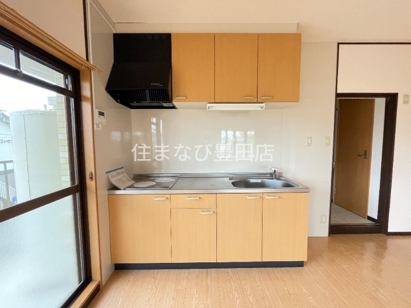 キッチン　別部屋写真