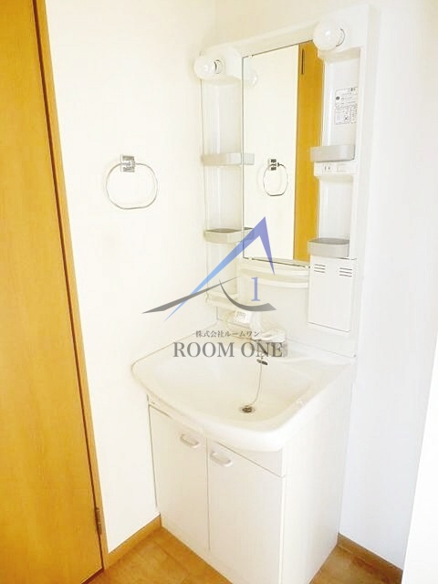洗面設備　洗面台です。