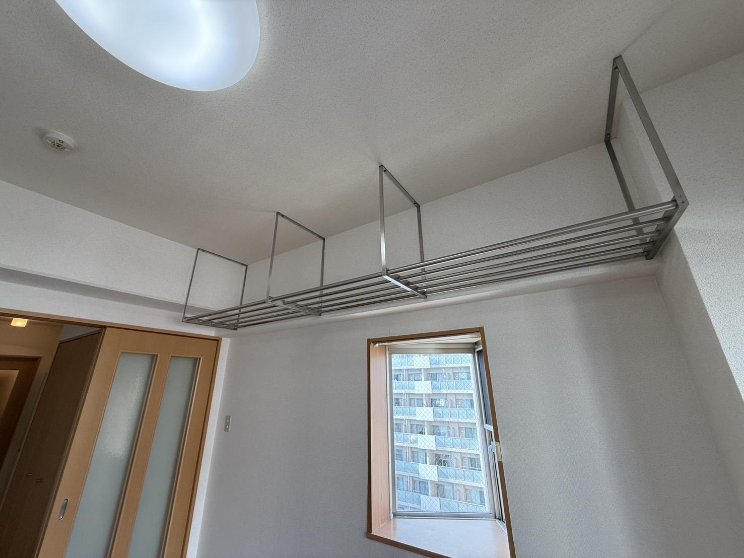 その他設備　大きな吊棚付きです(別室参考写真)