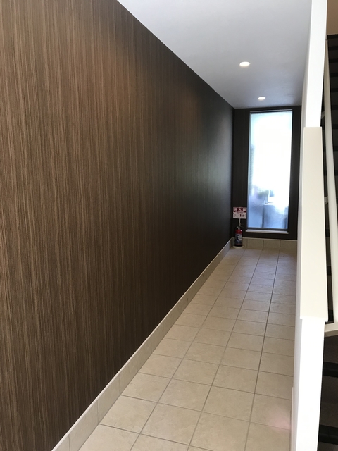 ロビー　清潔感ある共用部