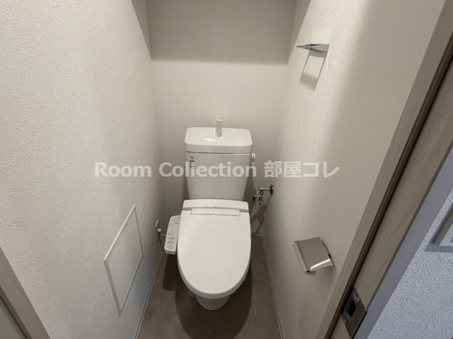 トイレ　※同物件他部屋写真 反転、色違いの場合有 現況優先