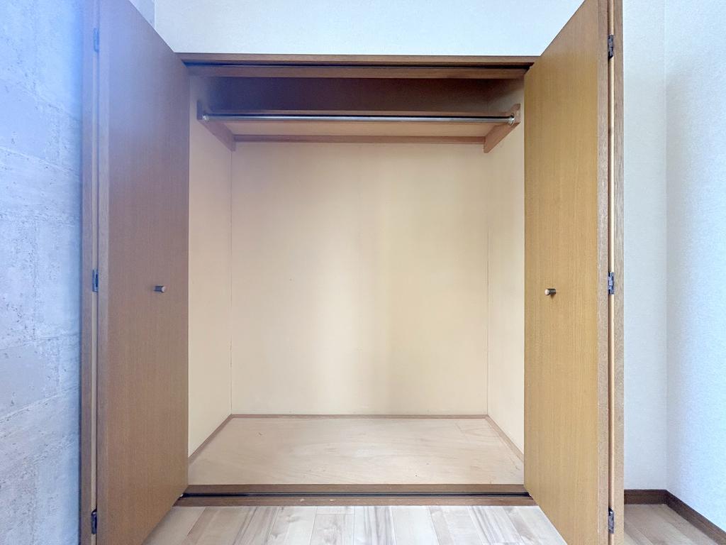 収納　衣類の収納に便利なクローゼット付きです♪