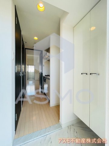 玄関　同マンション別部屋参考写真