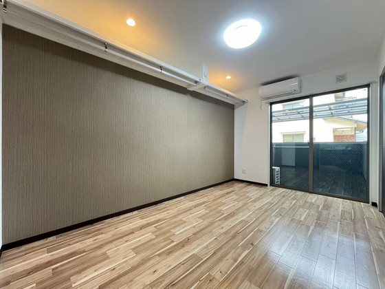 居室・リビング　※別部屋の写真です