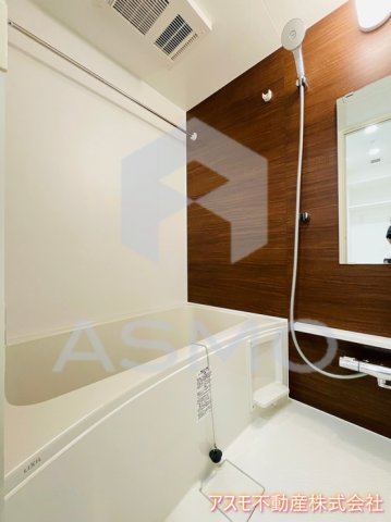 バス・シャワールーム　同マンション別部屋参考写真