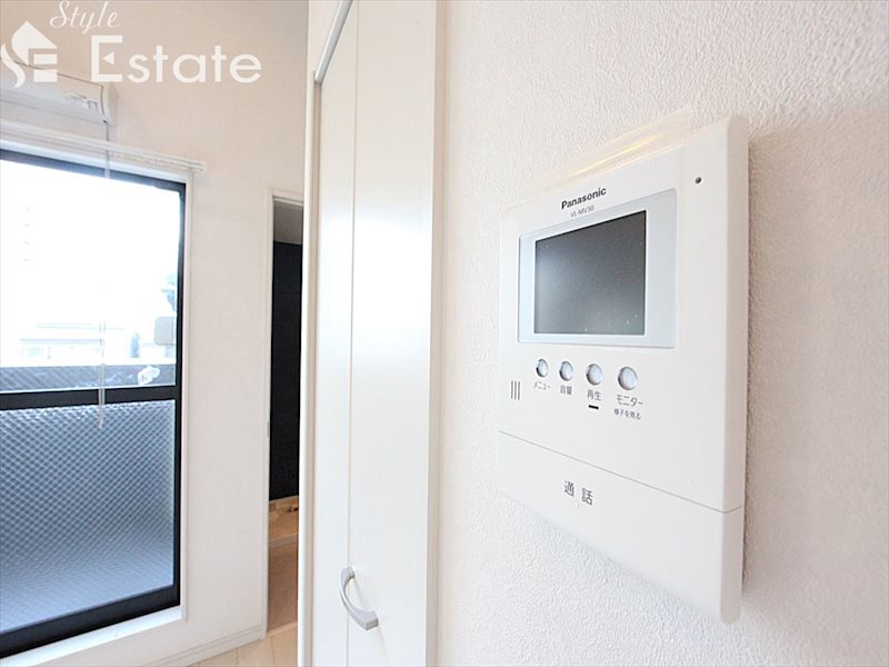 セキュリティ　モニター付きインターホン