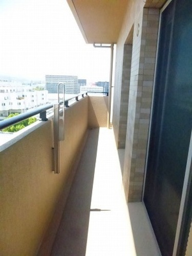 バルコニー　バルコニー※前回募集時の写真２０２３年６月撮影