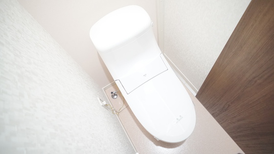 トイレ　シャワー付きトイレ