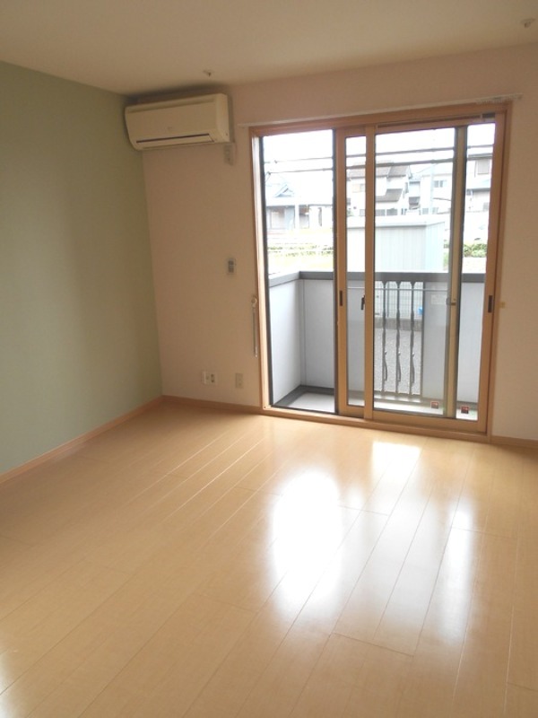 居室・リビング　図面と現状に相違がある場合には現状を優先