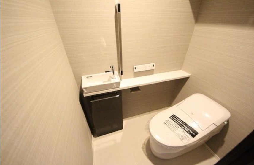 トイレ　別部屋参考写真