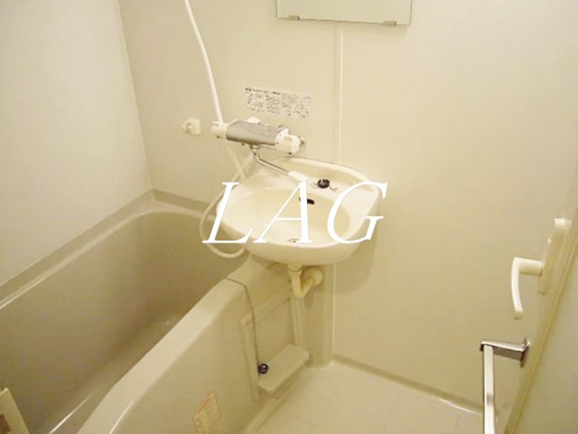 バス・シャワールーム　お風呂です。