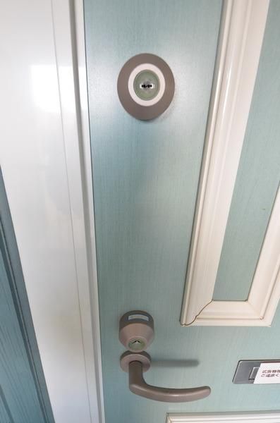 玄関　★ダブルロック★