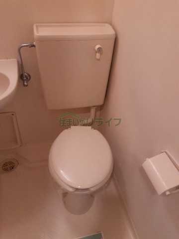 トイレ　グローリア初穂桜台II（別部屋の参考写真となります）