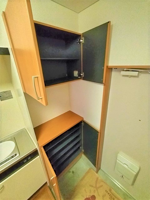 玄関　★靴の好きな方は嬉しい広いシューズボックス★