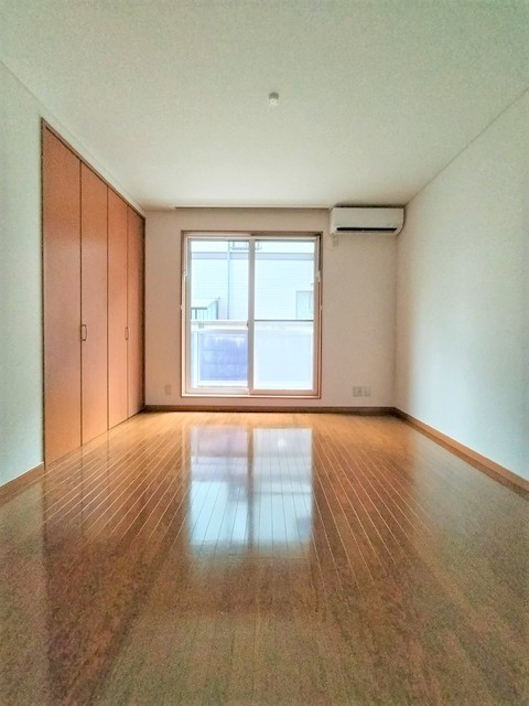 居室・リビング　★木の温かみを感じるフローリング★