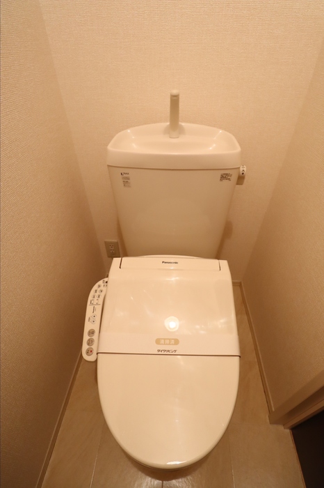 トイレ　※別号室写真参照