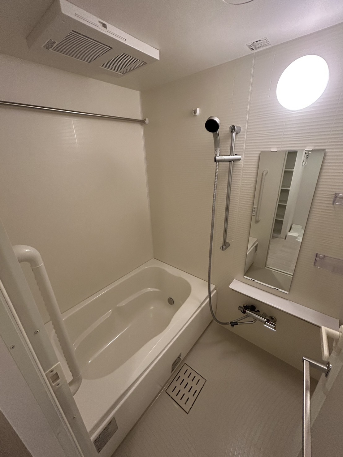 バス・シャワールーム