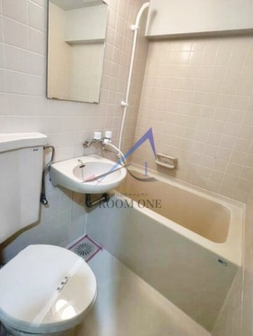 バス・シャワールーム　お風呂です。