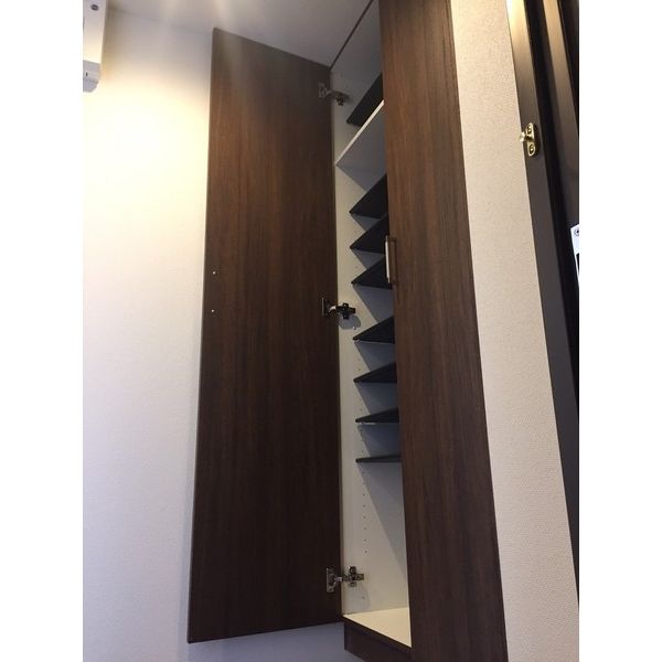 その他設備　シューズクローゼット付きです！