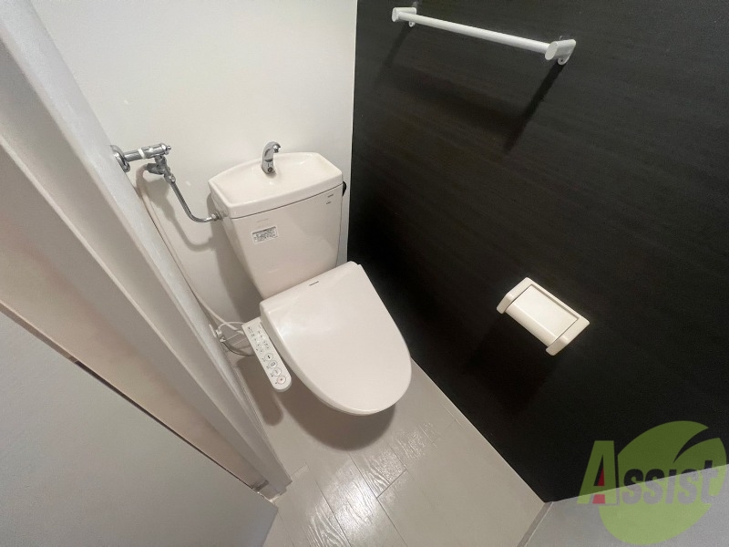 トイレ　トイレです。ウォシュレット付を探している方、おすすめです。
