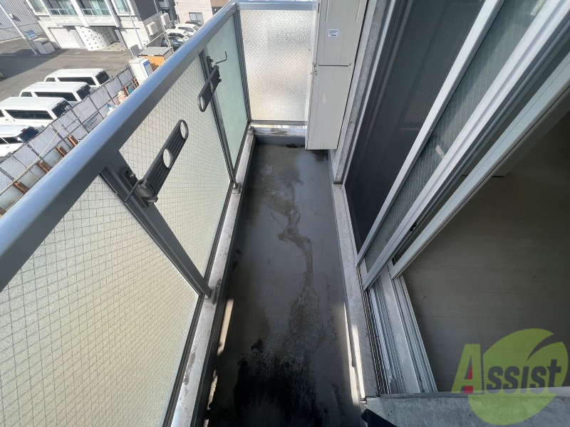 バルコニー　バルコニーです。洗濯物を干したり一息ついたりできますね！