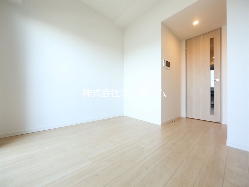 その他部屋・スペース　洋室6.0帖　エアコン完備　クローゼット付　バルコニー