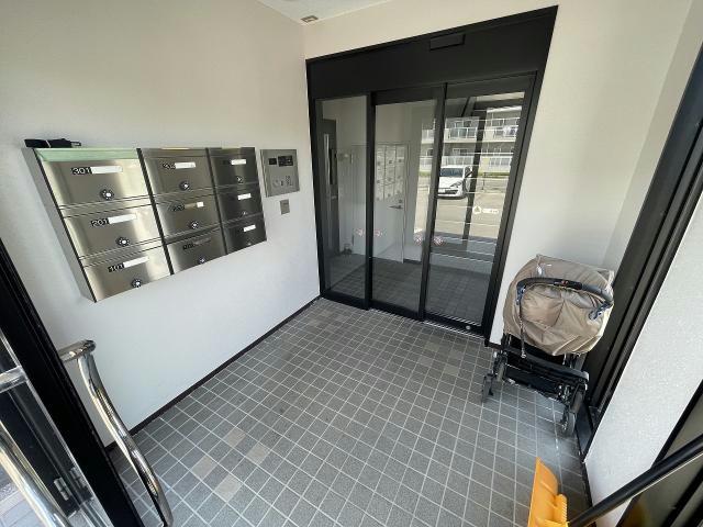 エントランス　エントランス部分